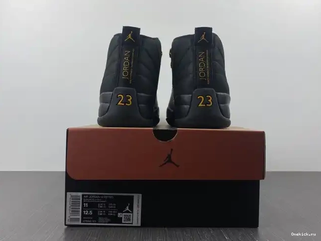 One Kick Taxi CT8013-071 Black Jordan Air 12 0626